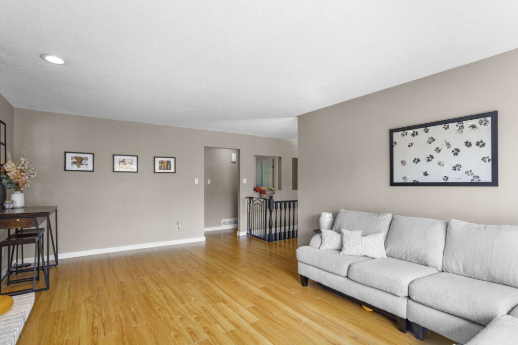 8-web-or-mls-Photo-8