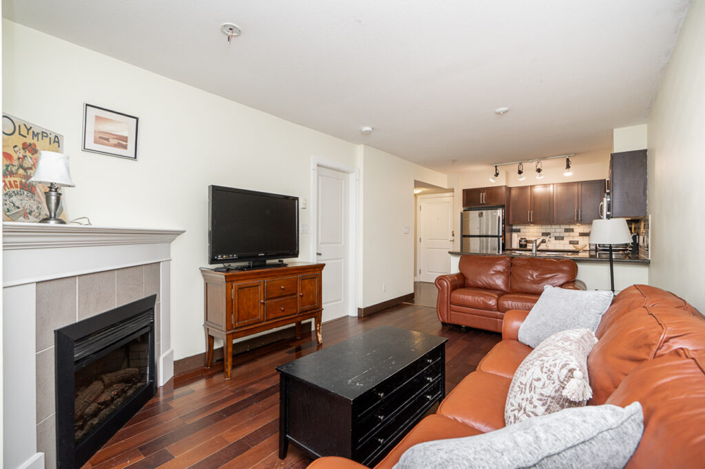 Unit 114 2468 Atkins Avenue Port Coquitlam-16