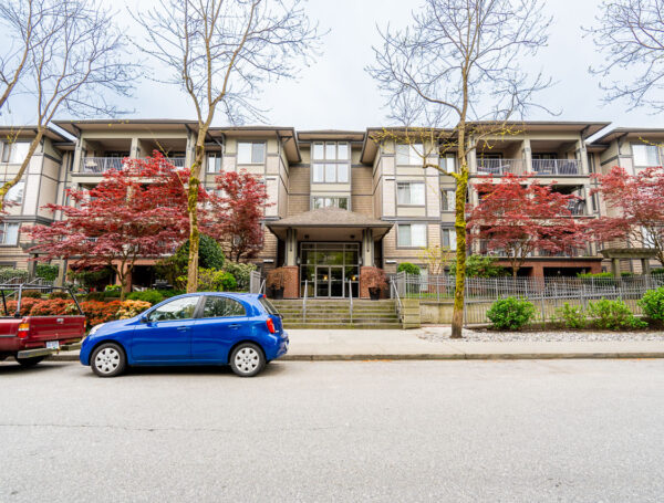 For Sale: 114 2468 Atkins Avenue, Port Coquitlam BC