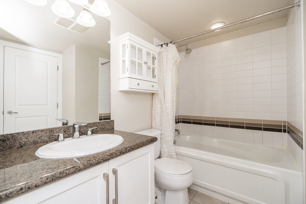 Unit 114 2468 Atkins Avenue Port Coquitlam-25