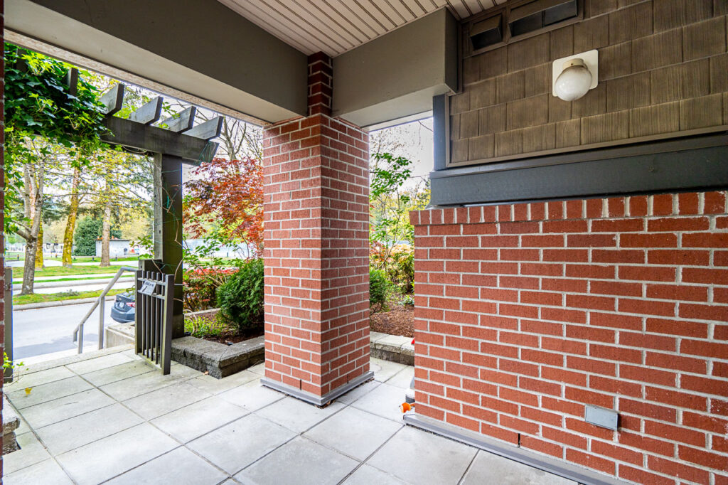 Unit 114 2468 Atkins Avenue Port Coquitlam-28