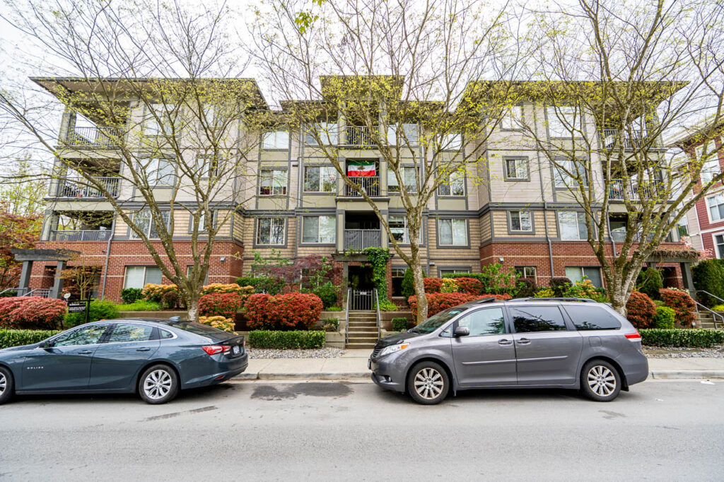 Unit 114 2468 Atkins Avenue Port Coquitlam-32