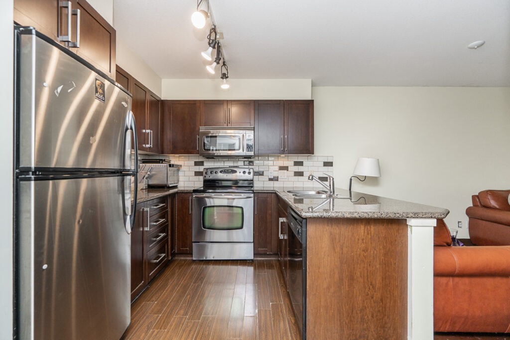 Unit 114 2468 Atkins Avenue Port Coquitlam-8