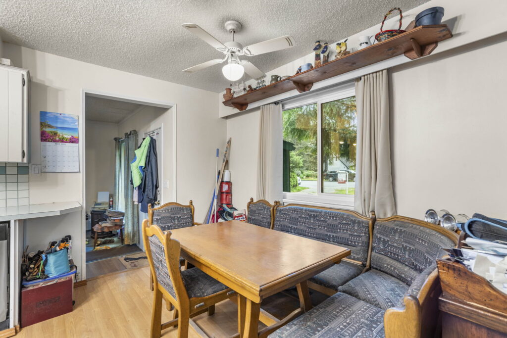 24-web-or-mls-Photo-24 (6)