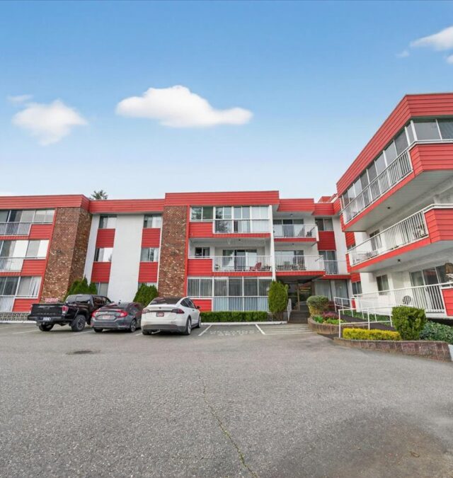 For Sale: 104 32025 Tims Avenue, Abbotsford BC