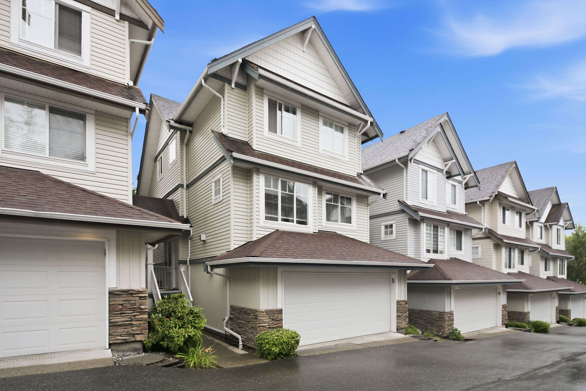 For Sale: 5 20582 67 Avenue, Langley BC