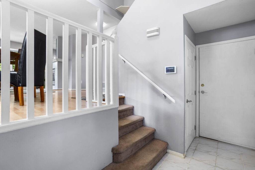 15-web-or-mls-Photo-15 (5)
