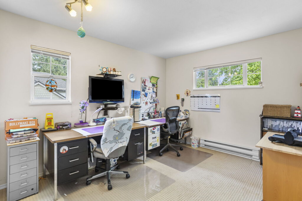19-web-or-mls-Photo-19 (7)