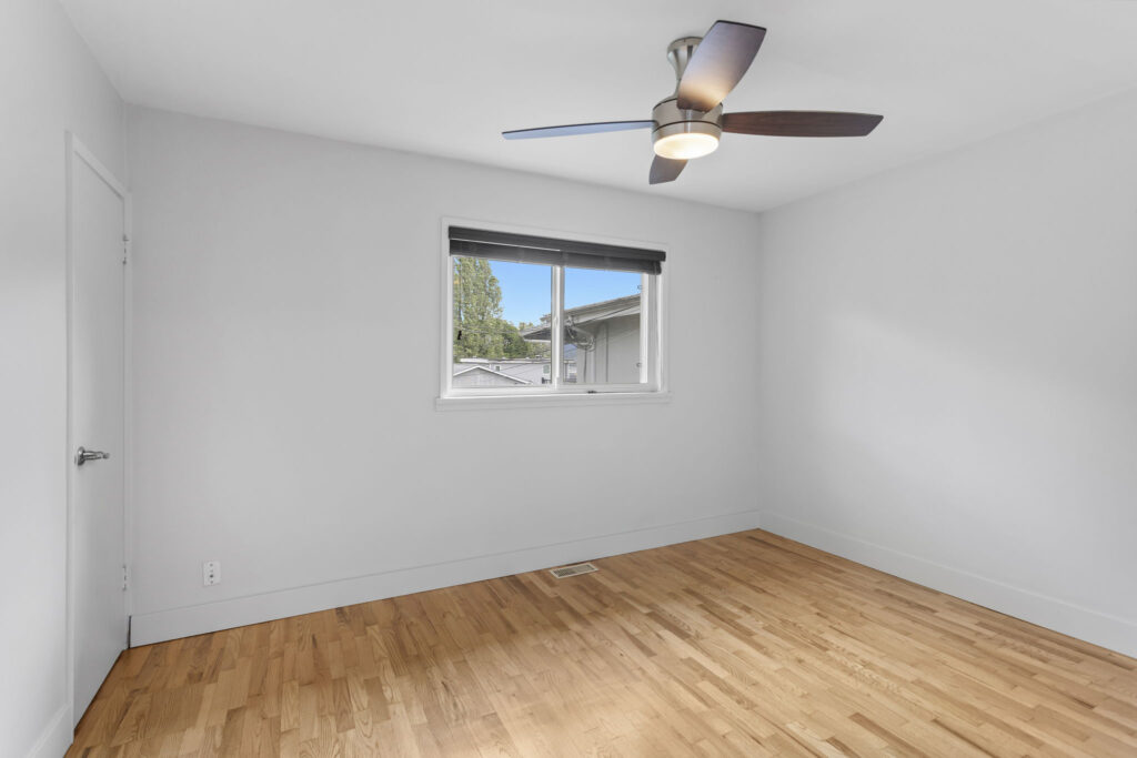 21-web-or-mls-Photo-21