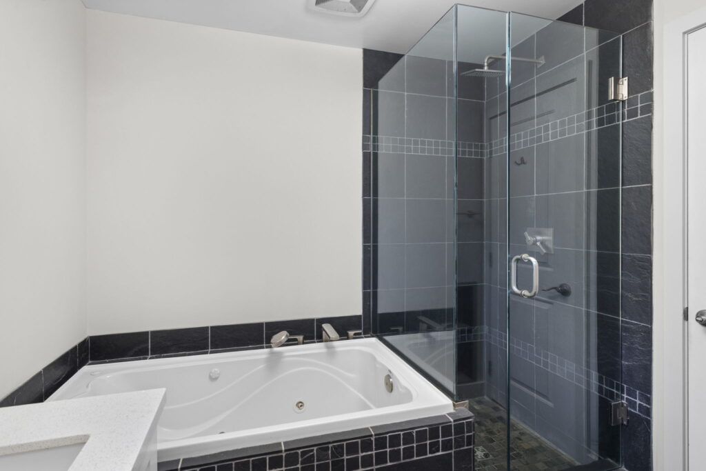 25-web-or-mls-Photo-25