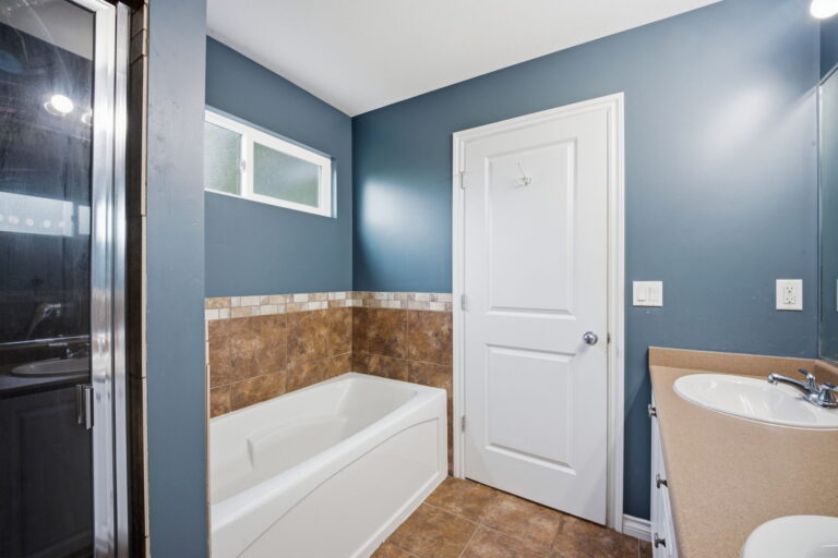 25-web-or-mls-Photo-25
