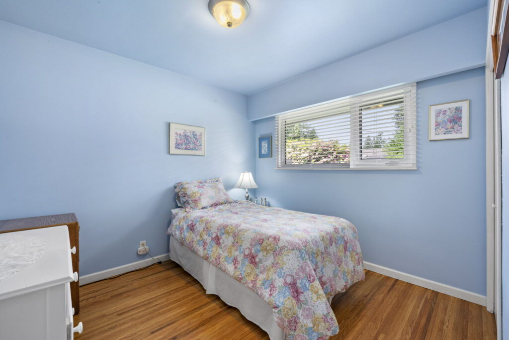 29-web-or-mls-Photo-29