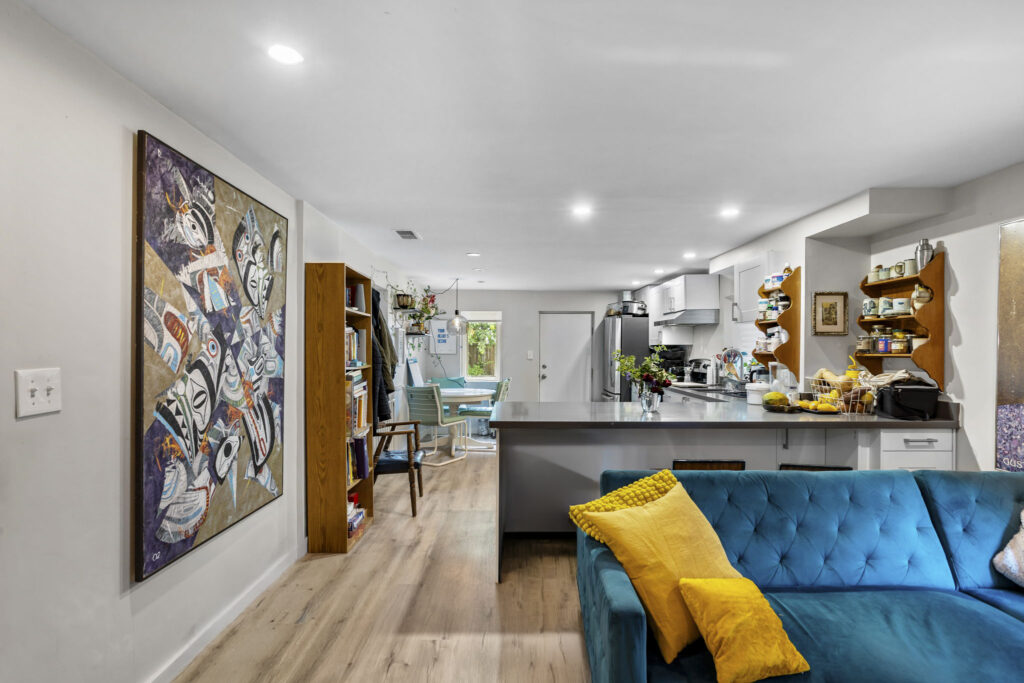 33-web-or-mls-Photo-33