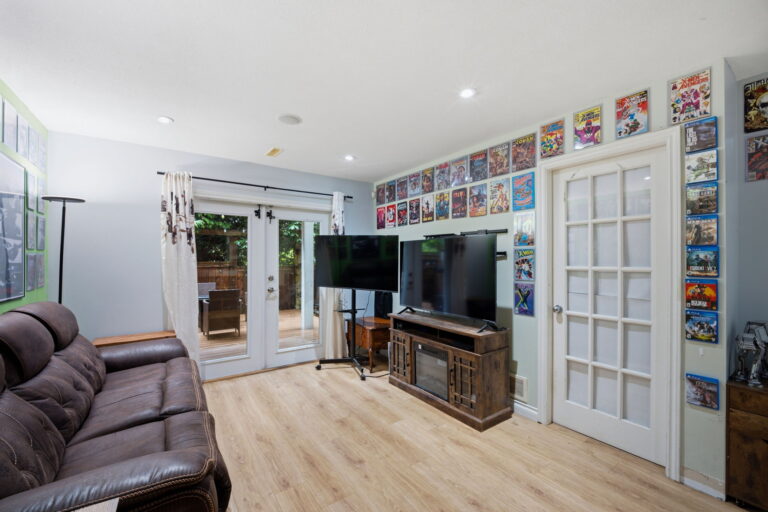 33-web-or-mls-Photo-33