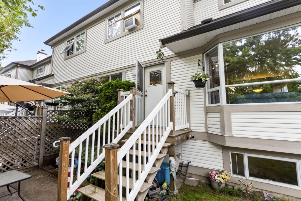 39-web-or-mls-Photo-39 (2)