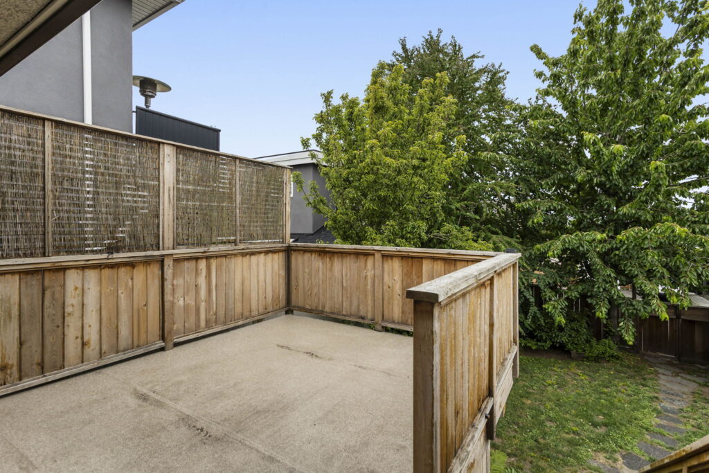 44-web-or-mls-Photo-44