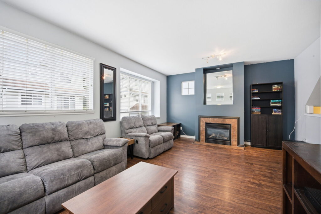 6-web-or-mls-Photo-6