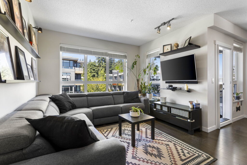 8-web-or-mls-Photo-8